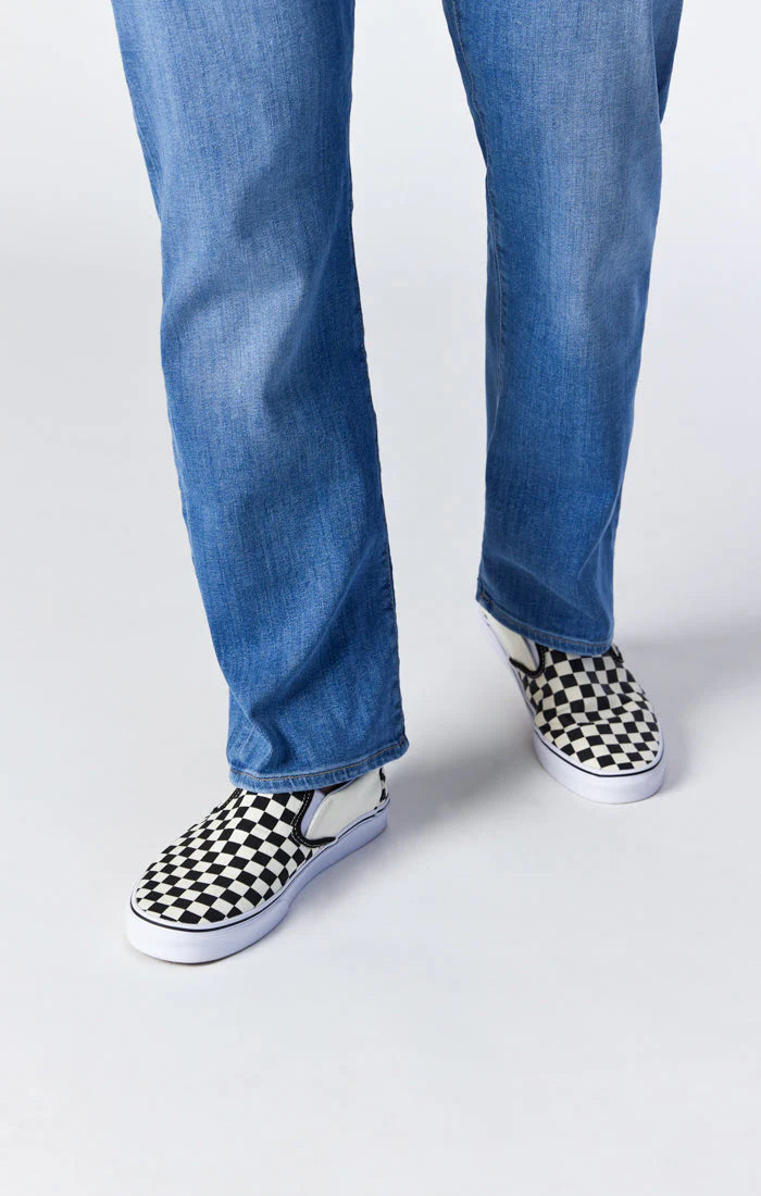 Matt "Light Brush Feather Blue"