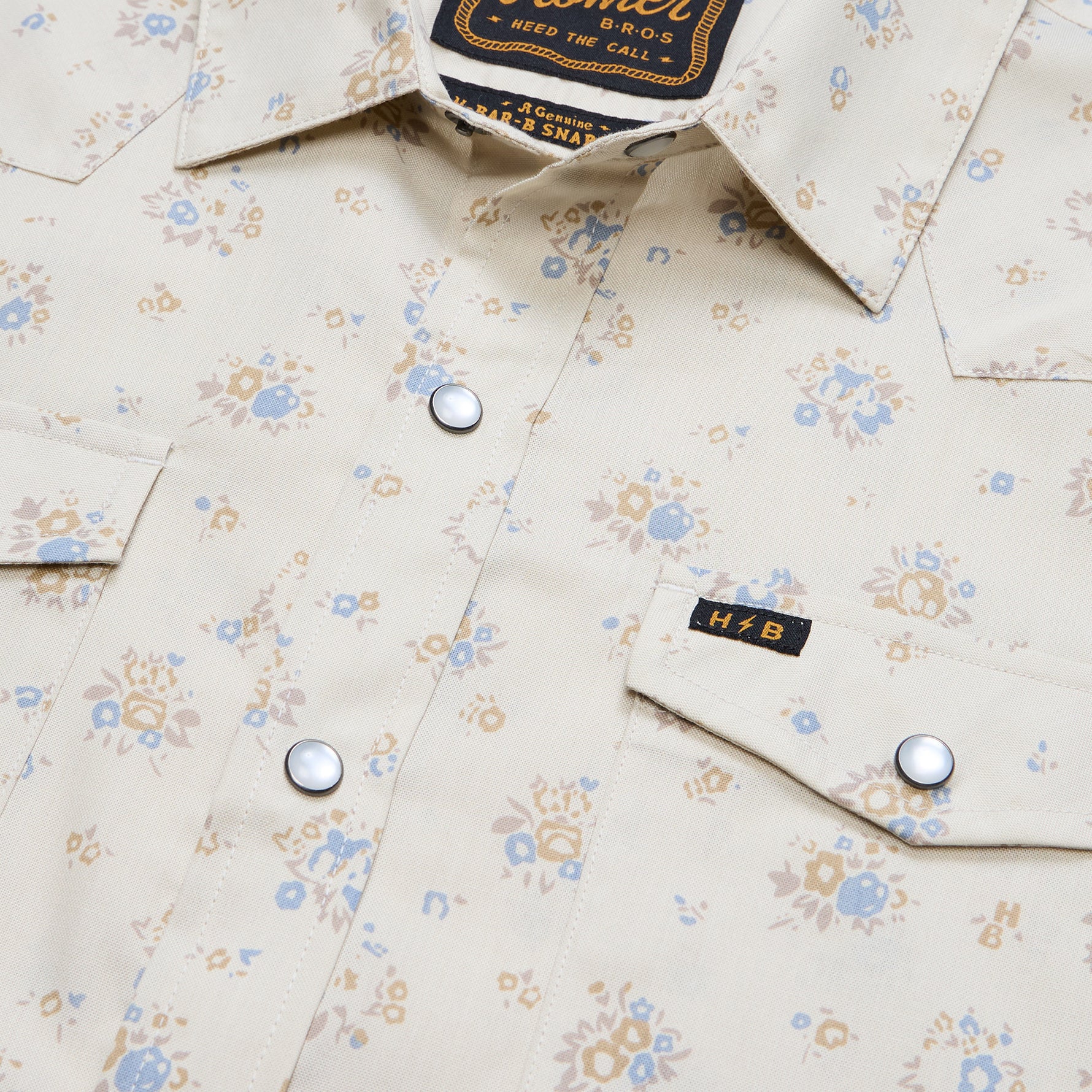 H Bar B Snapshirt "Bouquets Beige"