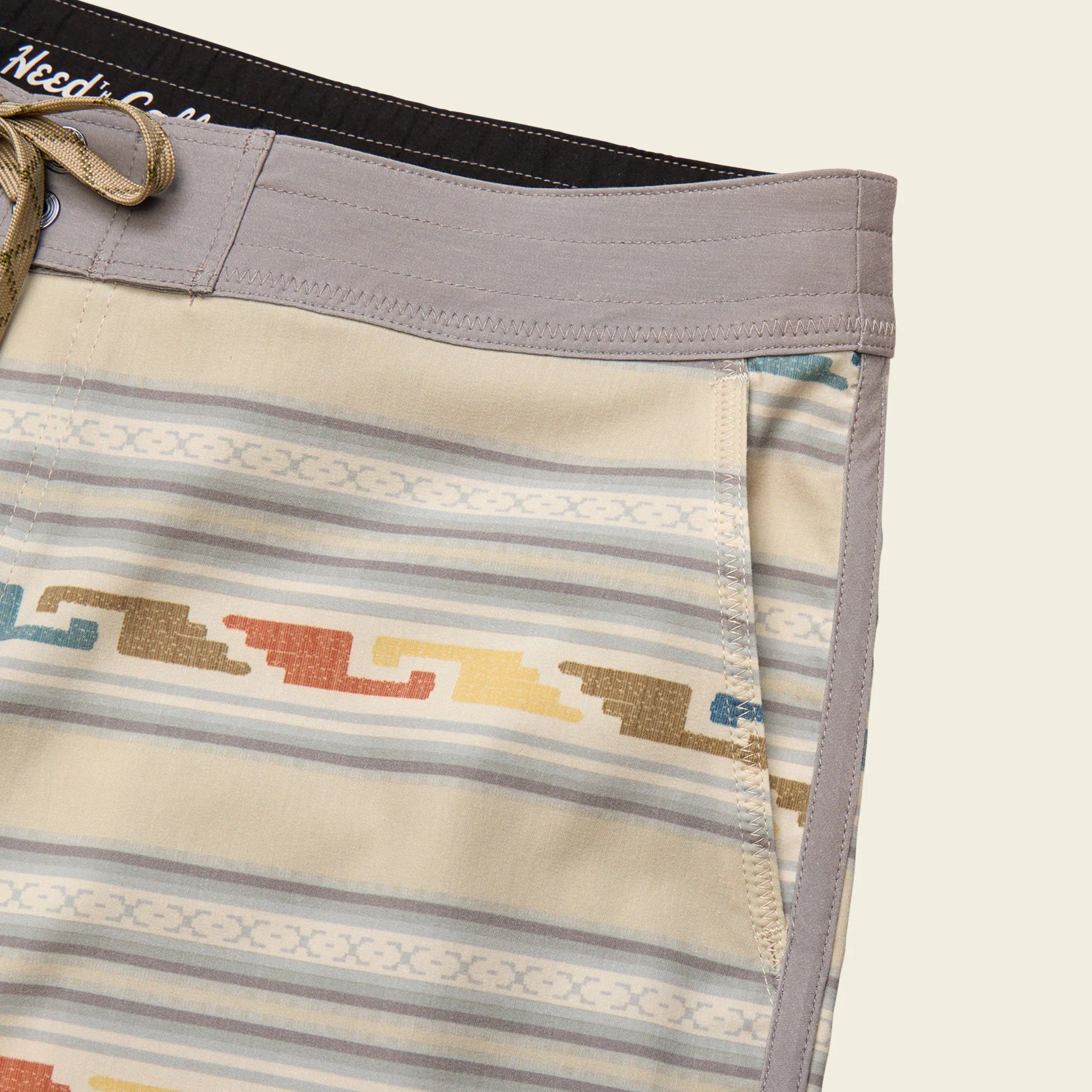Bruja Boardshort "Temple Tracks Sand"