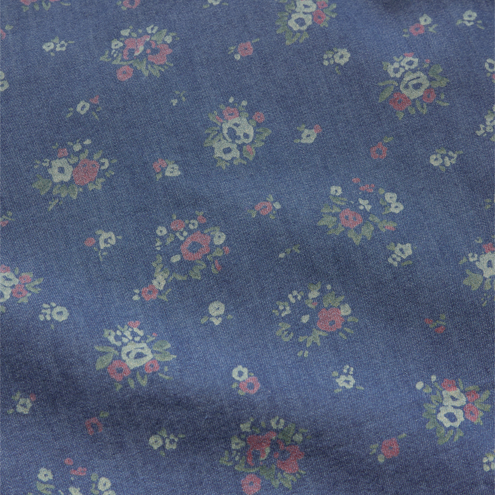 H Bar B Snapshirt "Bouquets Washed Indigo"